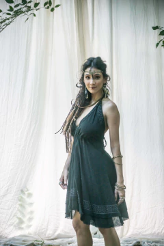 VESTIDO CORTO NEGRO - comprar online