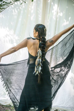 TOP CON FLECOS NEGRO - Milega