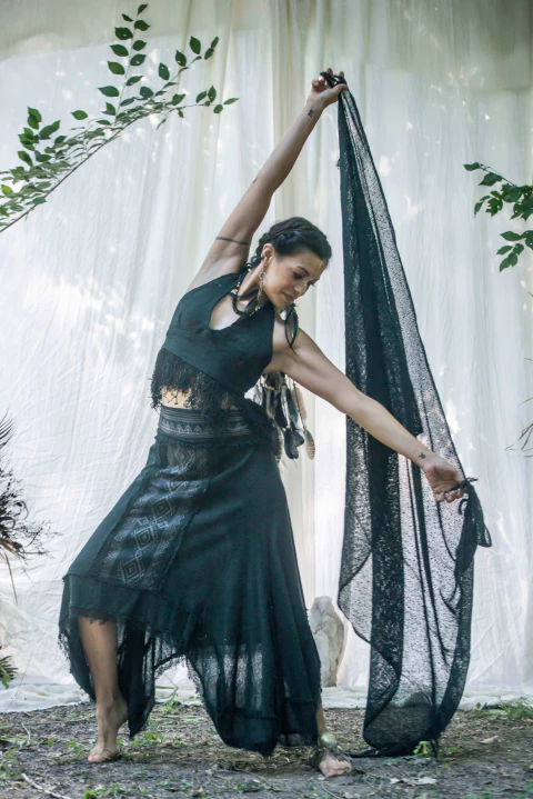 CHAL CON FLECOS NEGRO