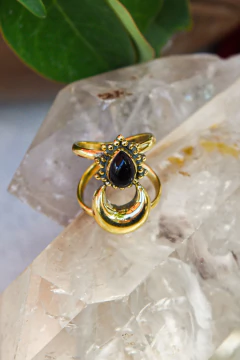 ANILLO LUNA DORADO en diferentes piedras - tienda online