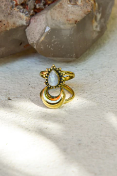ANILLO LUNA DORADO en diferentes piedras