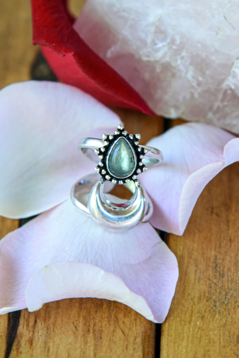 ANILLO LUNA PLATEADO en diferentes piedras