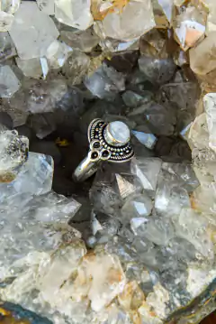 Imagen de ANILLO COSMOS PLATEADO en diferentes piedras