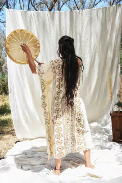 TUNICA LARGA BLOCK PRINT NATURAL - Milega