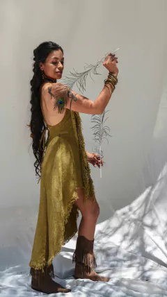 VESTIDO SHAMANIC OLIVA en internet