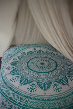 Covers white mandalas flor 2 plazas verde en internet