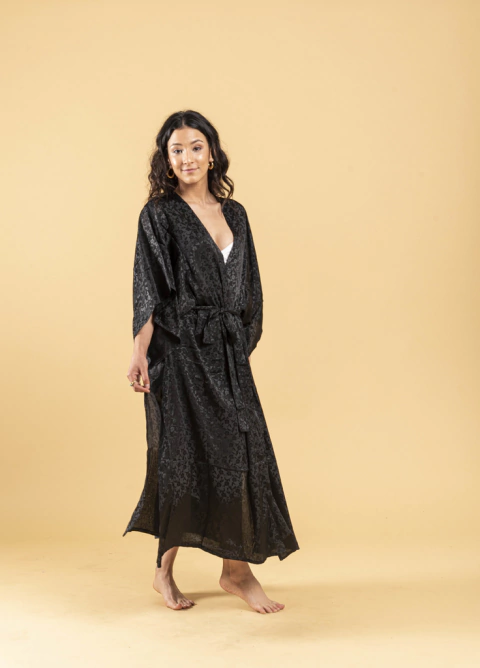 Kimono Largo Krishna Gold Negro
