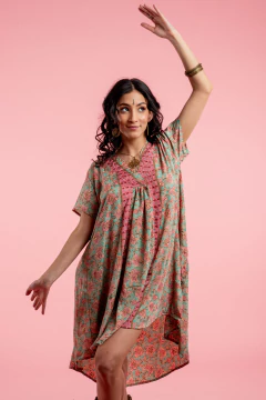 VESTIDO CORTO PETUNIA VERDE/ROSA - comprar online