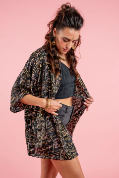 KIMONO CORTO VISHNU NEGRO GOLD en internet