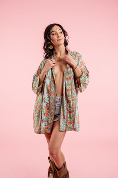 KIMONO VISHNU CORTO CELESTE en internet