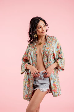 KIMONO VISHNU CORTO CELESTE