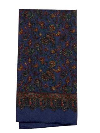 ESSENTIAL POCKET SQ