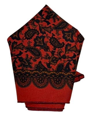 ESSENTIAL POCKET SQ