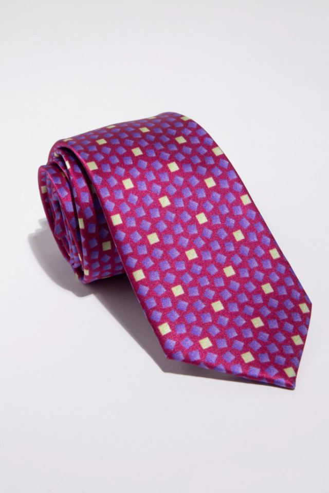 SQUARES RED - SILK PRINTED PREMIUM NECKTIE 7 CM ( 14)