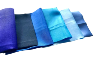SOLID POCKET SQ. - GAMAS AZULES