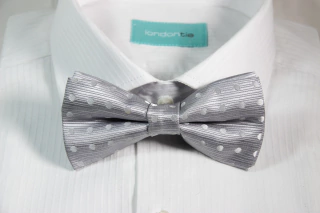 CLASSIC BOWTIE ( M11) -