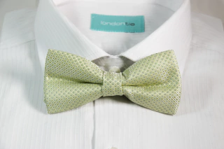 CLASSIC BOWTIE ( M11) -