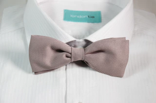 CLASSIC BOWTIE ( M11) -