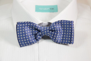 SILK PREMIUM BOWTIE ( M6) -