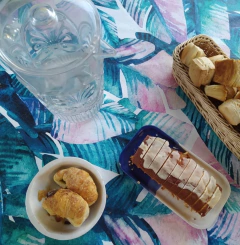 Acuarela blue leaves