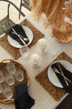 Mantel Beni en internet