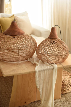 Lámpara Volkan natural -dos medidas- - El Mercado, muebles y objetos