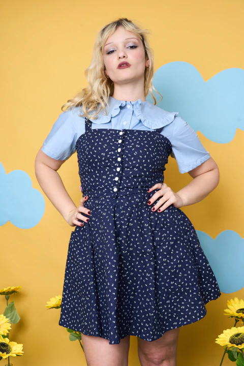 Falda Rita flores Azul corta