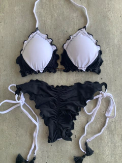 Biquíni Trace na internet