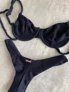 Biquíni Black Tiras Laterais - loja online