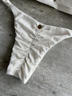 Biquíni Baunilha Canelado Fixo - Boho Bali