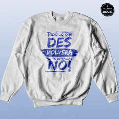 Buzo Andando Descalzo en internet