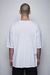 Oversize White en internet
