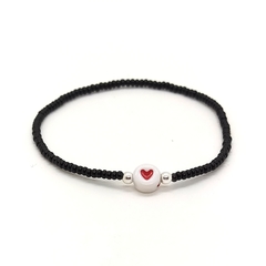 Pulsera Cuore > Mostacilla Checa Negra + Corazón Rojo