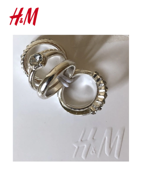 Talle: XS - H&M - set de 7 anillos