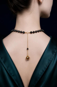 Art. 2610 Collar Corto Elvira Gold con Cristales negro | Sacre Coeur - - tienda online
