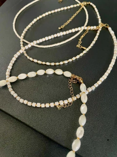 Art. 2405 Collar corto NACAR cubitos laminado en oro gold