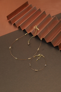Art.2192 Collar simple Scarlette gold. en internet
