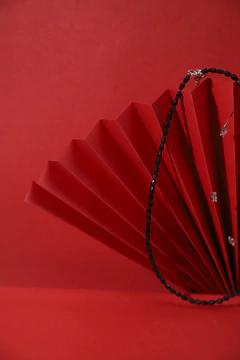 Art. 21111 Collar Checo silver. en internet