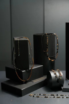 Art.2414 Collar largo Sylvie silver bronce y negro. - comprar online