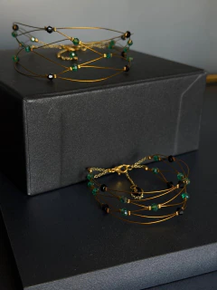 Art. 2601 Set de gargantilla/vincha Scarlette y Brazalete azulino gold. - tienda online
