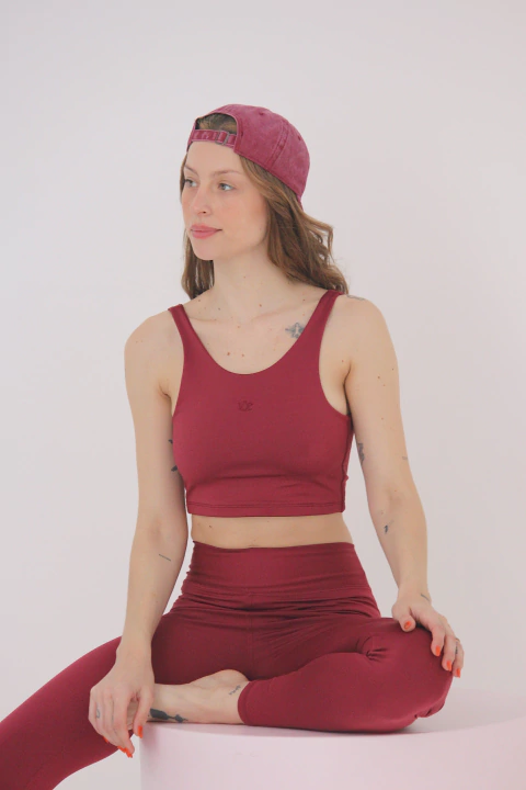 Top Largo Bordo Light