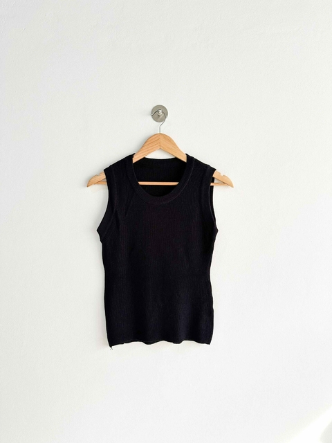 Musculosa Balta