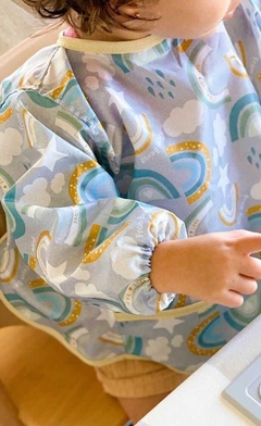 Pintorcito estampado impermeable para bebés de 6 meses a 4 años