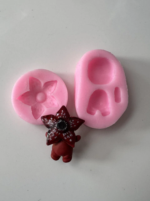 Combo 2 Moldes Demogorgon Baby Stranger Things