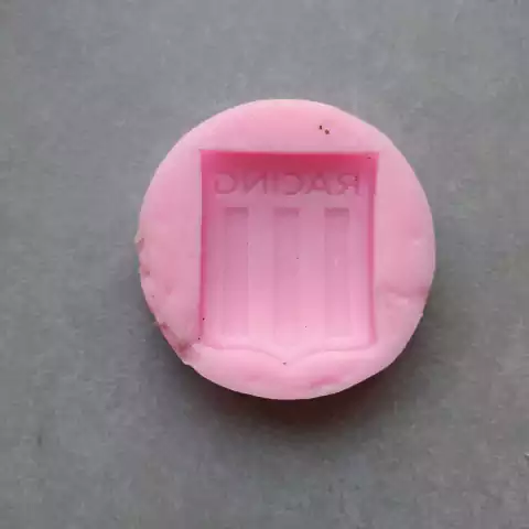 Molde Silicona Escudo Racing c/ Fallas-Imperfecciones