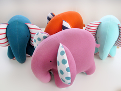 Elefante Otto rojo - Pambokids