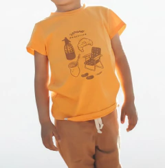 Remera Tarde en internet