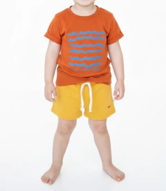 Short soleado en internet