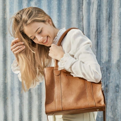 CDG Medium CARAMELO - tienda online