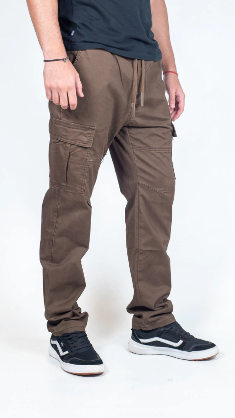 Jogger Spy Limited James Brown Cargo Brown - comprar online